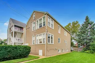 5753 W Giddings St, Chicago, IL 60630 - Photo 38