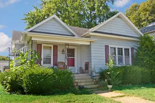 303 W Larue St, Streator, IL 61364 - Photo 1