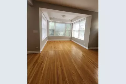 2320 E 70th Place #3, Chicago, IL 60649 - Photo 2