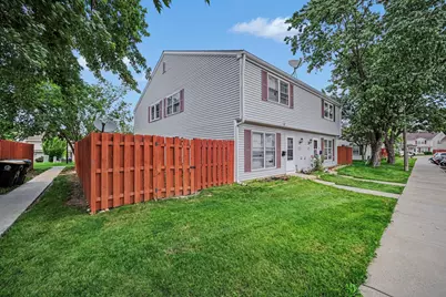 1801 Jamestown Circle, Hoffman Estates, IL 60169 - Photo 14