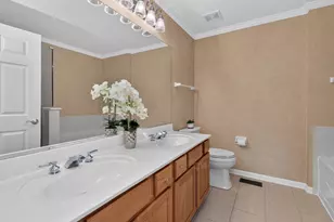 611 Dunhill Ln, Carol Stream, IL 60188 - Photo 16