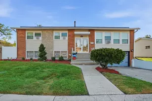 2615 Turtle Creek Dr, Hazel Crest, IL 60429 - Photo 1
