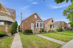 5647 S Keeler Ave, Chicago, IL 60629 - Photo 2