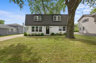 3703 Bluebird Ln, Rolling Meadows, IL 60008 - Photo 1