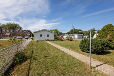 765 N Rosewood Avenue, Kankakee, IL 60901 - Photo 8