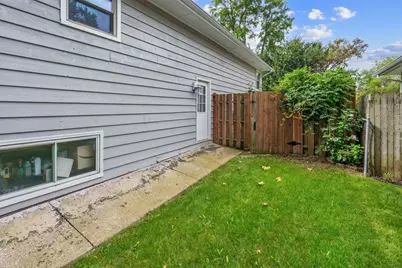 1028 Idlewild Drive, Round Lake Beach, IL 60073 - Photo 28