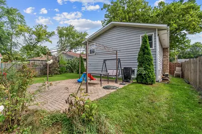 1028 Idlewild Drive, Round Lake Beach, IL 60073 - Photo 24