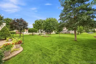 2513 Briarwood Ct, Aurora, IL 60506 - Photo 30