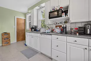 40 S Marguerite St, Coal City, IL 60416 - Photo 6