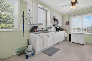 40 S Marguerite St, Coal City, IL 60416 - Photo 8
