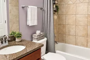 1517 Raymond Dr, Naperville, IL 60563 - Photo 6