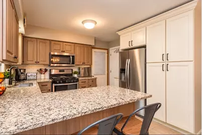 713 Eisenhower Court, Twin Lakes, WI 53181 - Photo 8