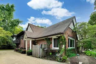 1216 E Mayfair Rd, Arlington Heights, IL 60004 - Photo 2