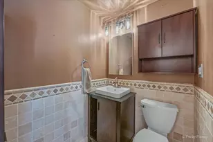 5942 W Thorndale Ave, Chicago, IL 60646 - Photo 24
