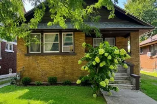 253 Wilson Ave, Joliet, IL 60433 - Photo 2