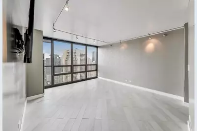 10 E Ontario Street #5001-02, Chicago, IL 60611 - Photo 18