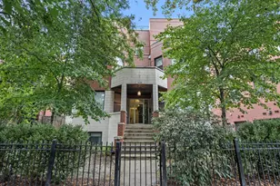2020 W Pierce Ave, Chicago, IL 60622 - Photo 1