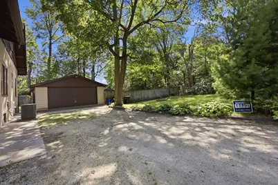 1725 Dave Court, Rockford, IL 61104 - Photo 26