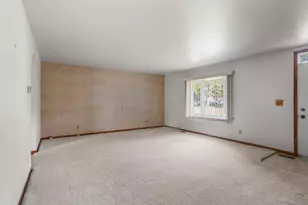 2903 Sangamon Dr, Champaign, IL 61821 - Photo 8