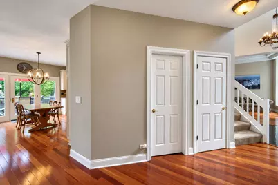 2030 Tunbridge Trail, Algonquin, IL 60102 - Photo 8
