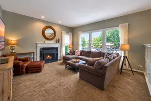 2030 Tunbridge Trail, Algonquin, IL 60102 - Photo 24