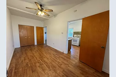 3S230 Warren Avenue #4, Warrenville, IL 60555 - Photo 2