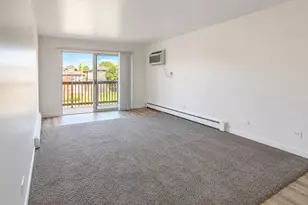 6451 S Narragansett Ave, Chicago, IL 60638 - Photo 4