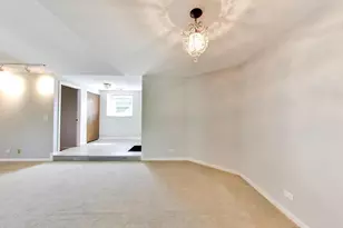 172 Grove Ave, Des Plaines, IL 60016 - Photo 6