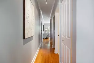 2150 W Ainslie St, Chicago, IL 60625 - Photo 10