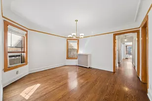 5723 N Artesian Ave, Chicago, IL 60659 - Photo 14