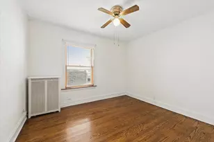 5723 N Artesian Ave, Chicago, IL 60659 - Photo 18