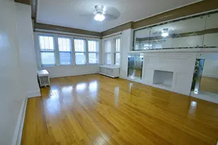 5723 N Artesian Ave, Chicago, IL 60659 - Photo 22