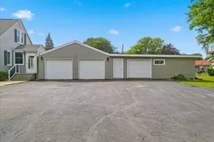 1510 Sycamore Dr, Rock Falls, IL 61071 - Photo 4