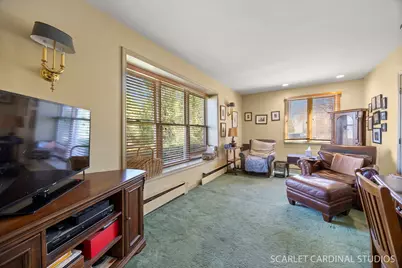 710 N Kenilworth Avenue, Glen Ellyn, IL 60137 - Photo 16