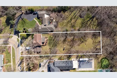 710 N Kenilworth Avenue, Glen Ellyn, IL 60137 - Photo 30