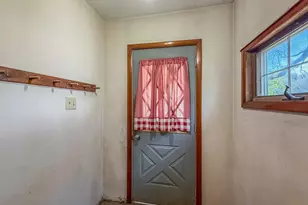 2105 Dewitt Ave, Mattoon, IL 61938 - Photo 6