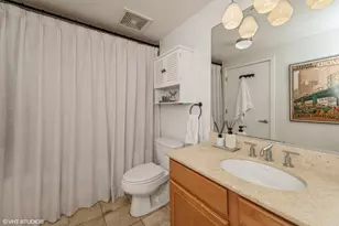 740 W Fulton St, Chicago, IL 60661 - Photo 12