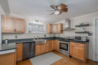 1344 Garfield Avenue, Aurora, IL 60506 - Photo 14