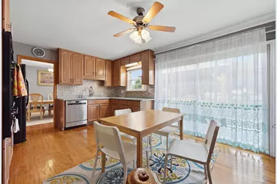 8030 Carlisle Drive, Hanover Park, IL 60133 - Photo 8