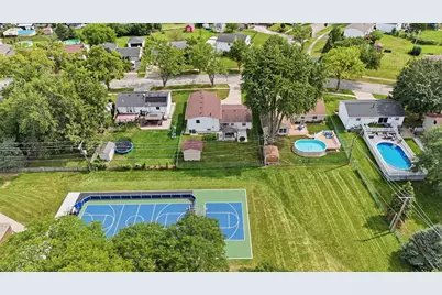 8030 Carlisle Drive, Hanover Park, IL 60133 - Photo 46