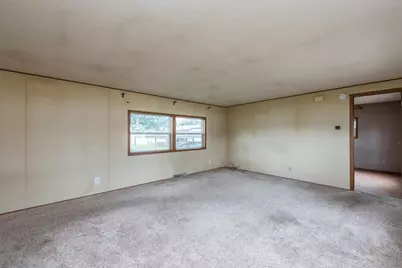 785 Hillcrest Avenue, Park City, IL 60085 - Photo 6