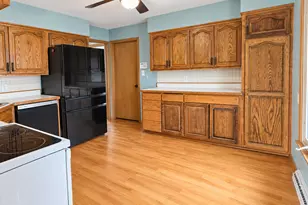760 Riverside Ct, Kankakee, IL 60901 - Photo 6