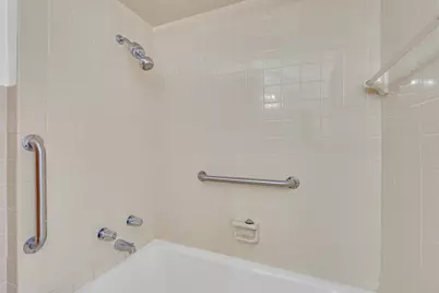 1528 N 21 Avenue, Melrose Park, IL 60160 - Photo 10