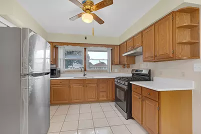 1528 N 21 Avenue, Melrose Park, IL 60160 - Photo 6