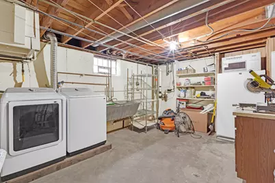 1528 N 21 Avenue, Melrose Park, IL 60160 - Photo 22