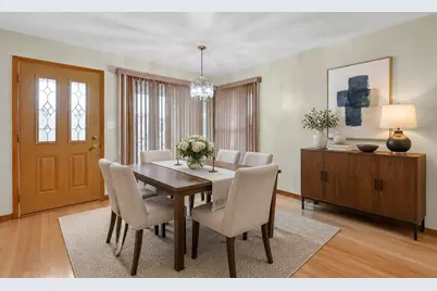 1528 N 21 Avenue, Melrose Park, IL 60160 - Photo 2