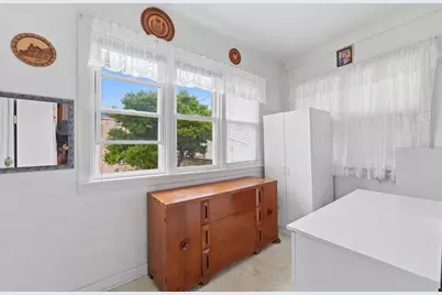 5118 W Byron Street, Chicago, IL 60641 - Photo 20