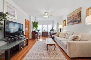 5118 W Byron St, Chicago, IL 60641 - Photo 8