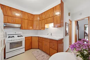 5118 W Byron St, Chicago, IL 60641 - Photo 14