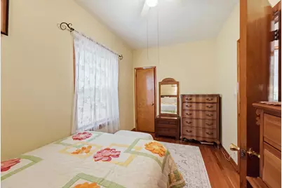 5118 W Byron Street, Chicago, IL 60641 - Photo 16